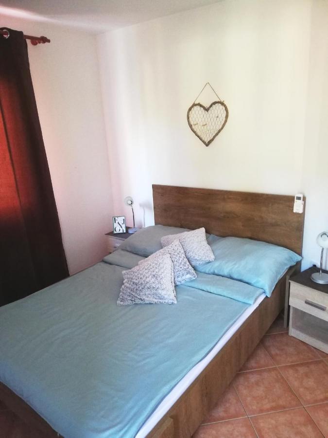 Apartments Erenda Fuskulin Exterior photo