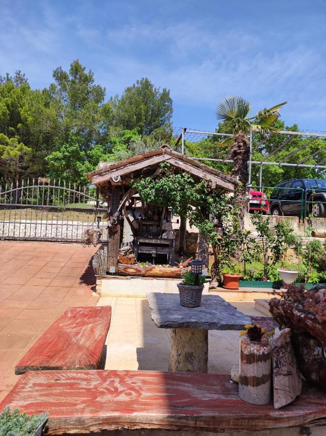 Apartments Erenda Fuskulin Exterior photo
