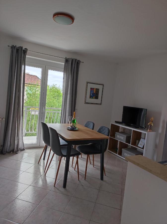Apartments Erenda Fuskulin Exterior photo
