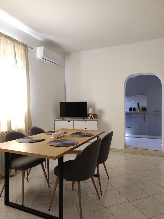 Apartments Erenda Fuskulin Exterior photo