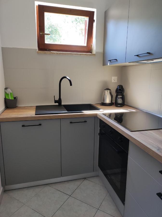 Apartments Erenda Fuskulin Exterior photo